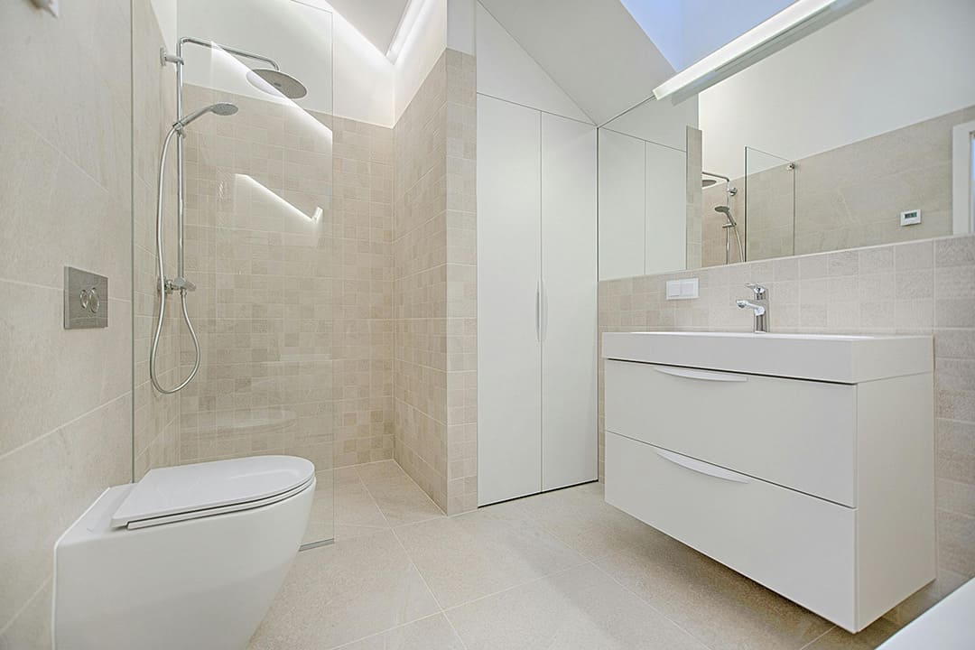 Reforma de baño - M.I.A. Construcciones